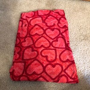 LuLaRoe valentines leggings TC